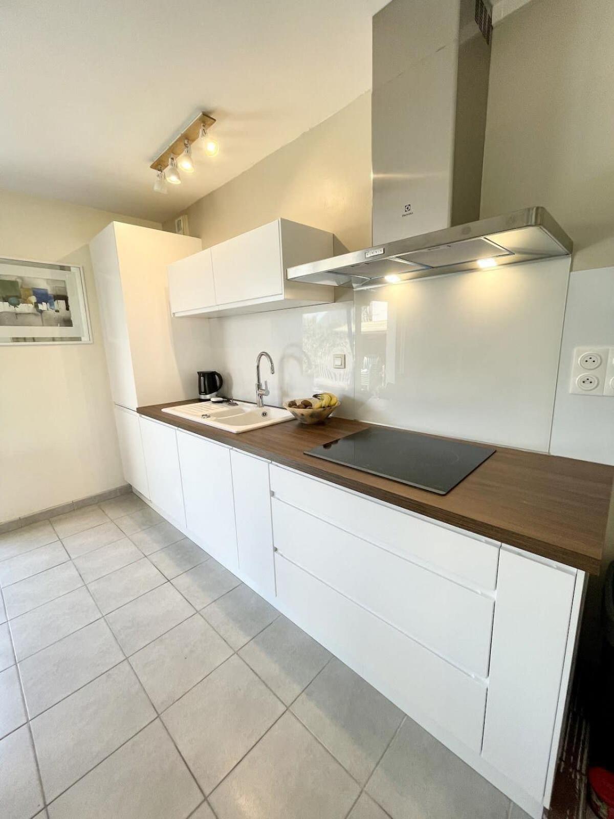 Jolie Maison Moderne A 200M Du Port De Lomener Ploemeur Exteriér fotografie